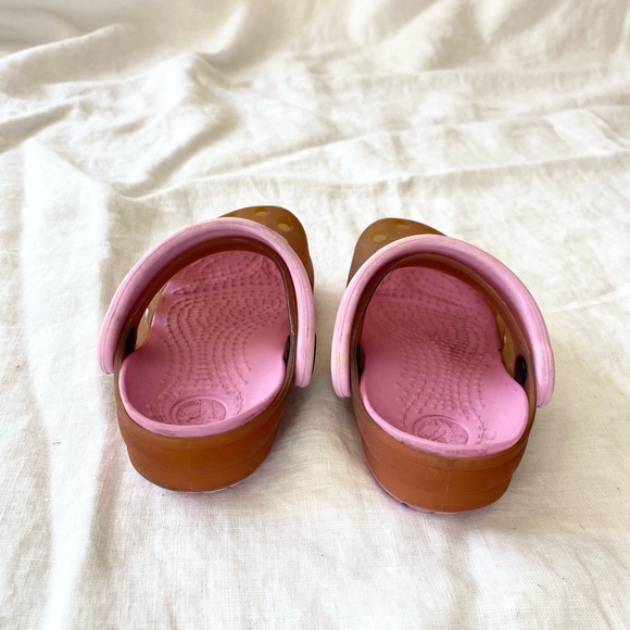 CROCS Toddler Classic Clog in Girls Translucent Gummy Pink Slip On Mule - Picture 9 of 15